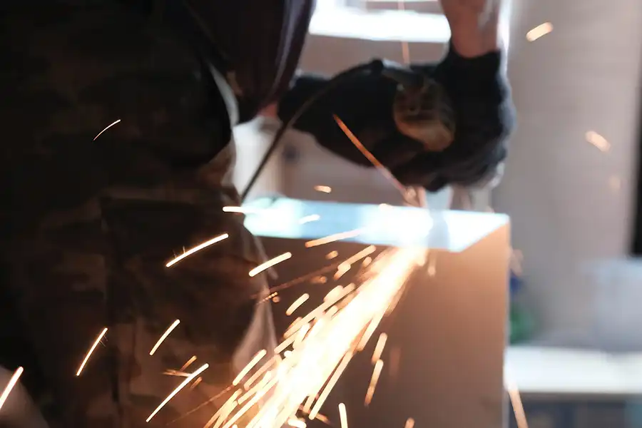 Curso de personal laboral M1 especialidad: Construcciones Metálicas